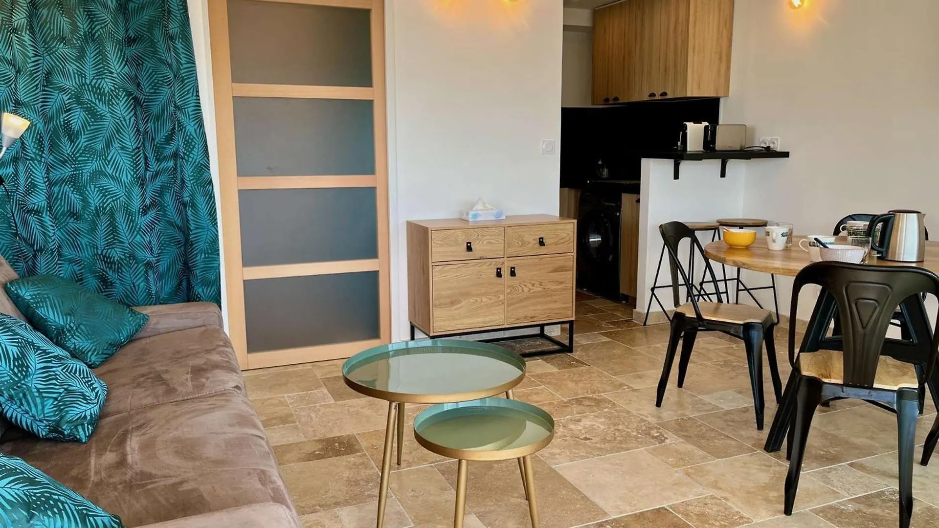 Studio Moderne Avec Parking Et Climatisation A Cavalaire-Sur-Mer - Fr-1-226B-187 Frankreich